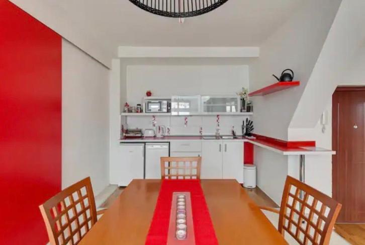 Lenka'S Cozy Red Studio + Lenka'S Cozy Gold Apartment Praag Buitenkant foto